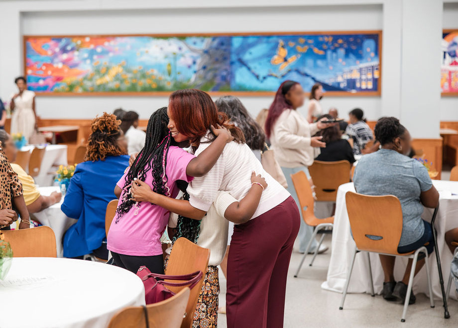 SRSfall24-3879 Friends School of Baltimore hosted the annual Fall Luncheon where scholars, their families, school administrators, and Samuel Ready Scholarships board members gathered to share a meal and time together. (Photo credit: Jessica Leigh Photography)